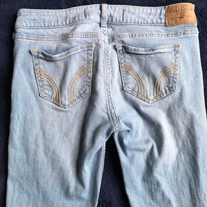 Hollister light wash skinny jeans